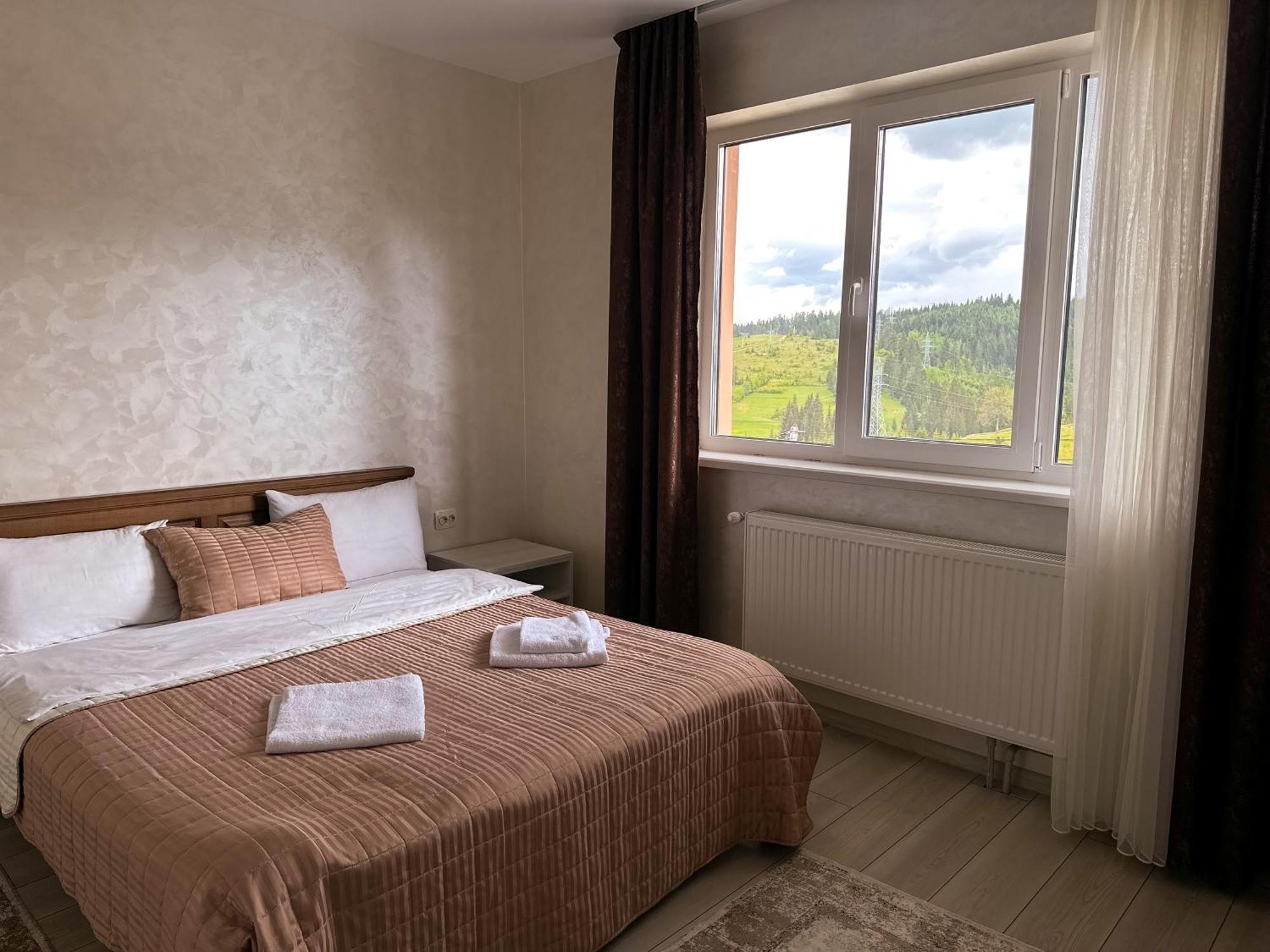 Шепіт Лісу Hotel Bukovel Exterior photo